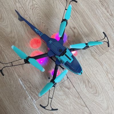 Χρόνος πτήσης HUGTEC W2 Δύο κάμερες Drone με ταχεία αποστολή και αεροφωτογραφία 10-12 MIN Απομακρυσμένος χρόνος GW 13
